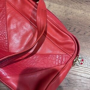 Vintage leather bag
